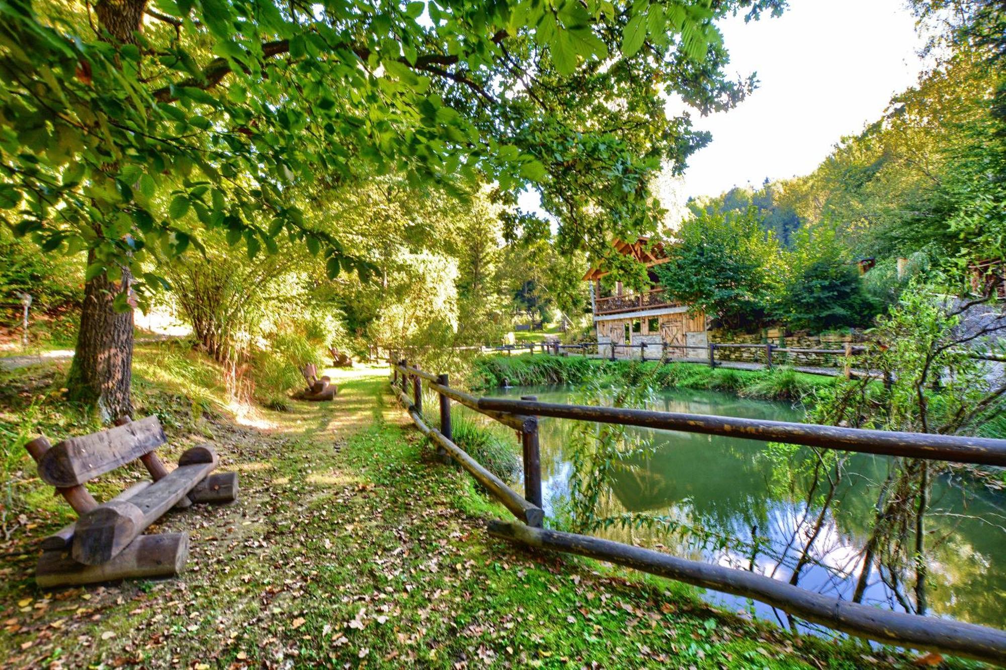 Osada Sroczy Jar Vila Rozpucie Exterior foto